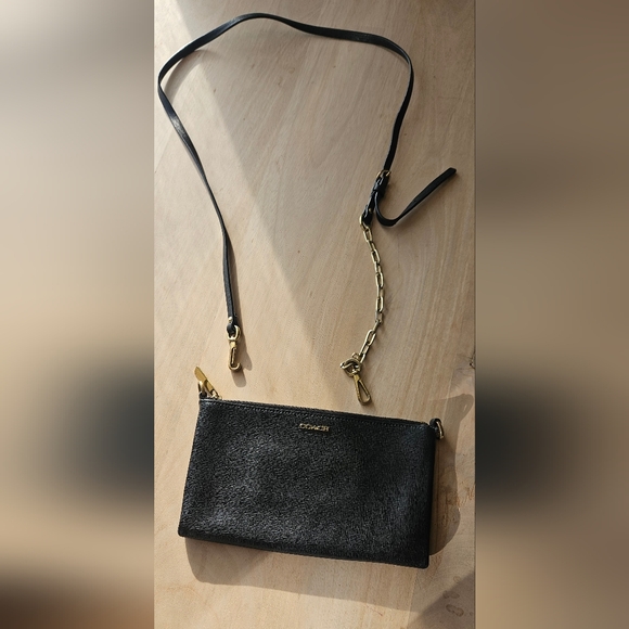 Coach leather crossbody - Picture 2 of 4